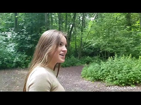❤️ I sugjerova Evelinës që të qihemi në një vend publik! Ajo tha po. Pastaj e qiva në byth dhe sperma në gojë. Pastaj ajo u inatos veten. ❌ Video e ndyrë tek ne ☑