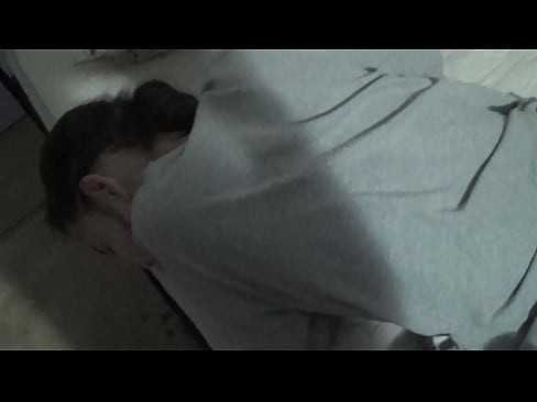 ❤️ Fucked një të dashur ndërsa ajo ishte duke fjetur SD ❌ Video e ndyrë tek ne ☑