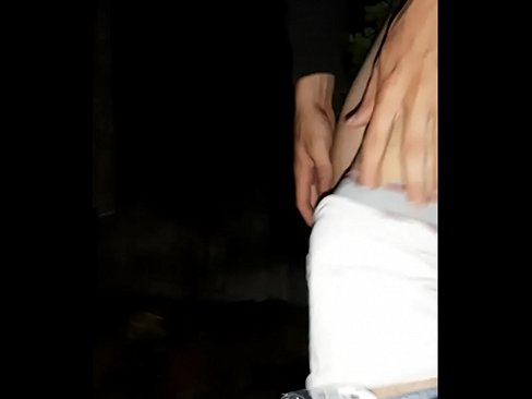 ❤️ Fqinji im u hodh në murin tim të karantinës ❌ Video e ndyrë tek ne ☑